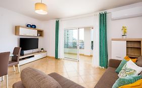 Apartamento Monarquia - T3 Quarteira