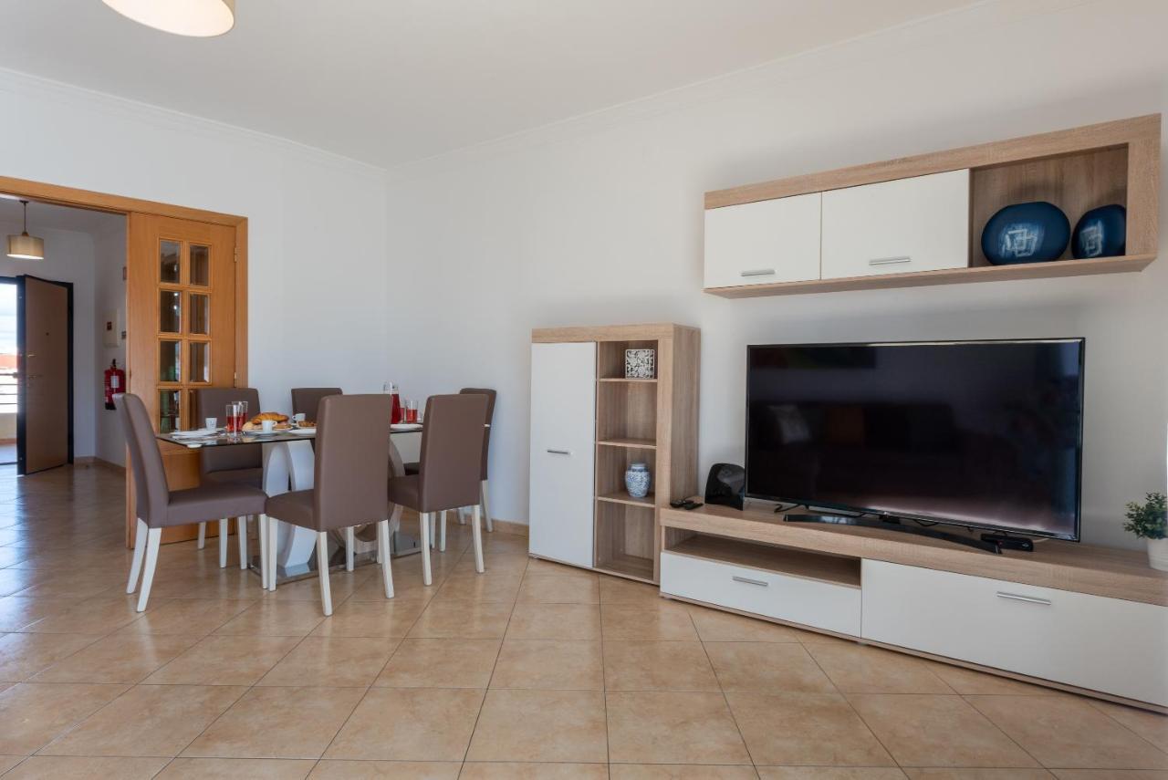 Apartamento Monarquia - T3 Quarteira Extérieur photo