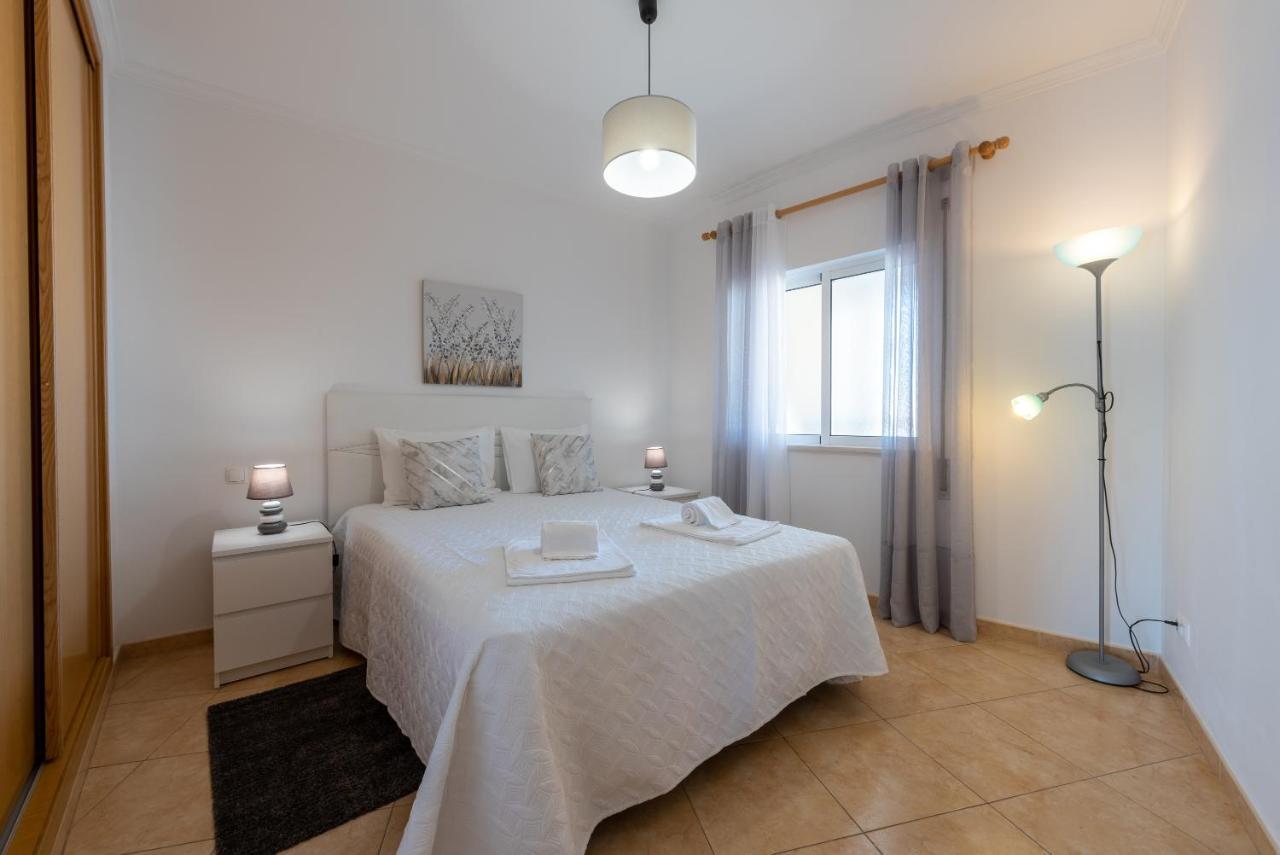 Apartamento Monarquia - T3 Quarteira Extérieur photo